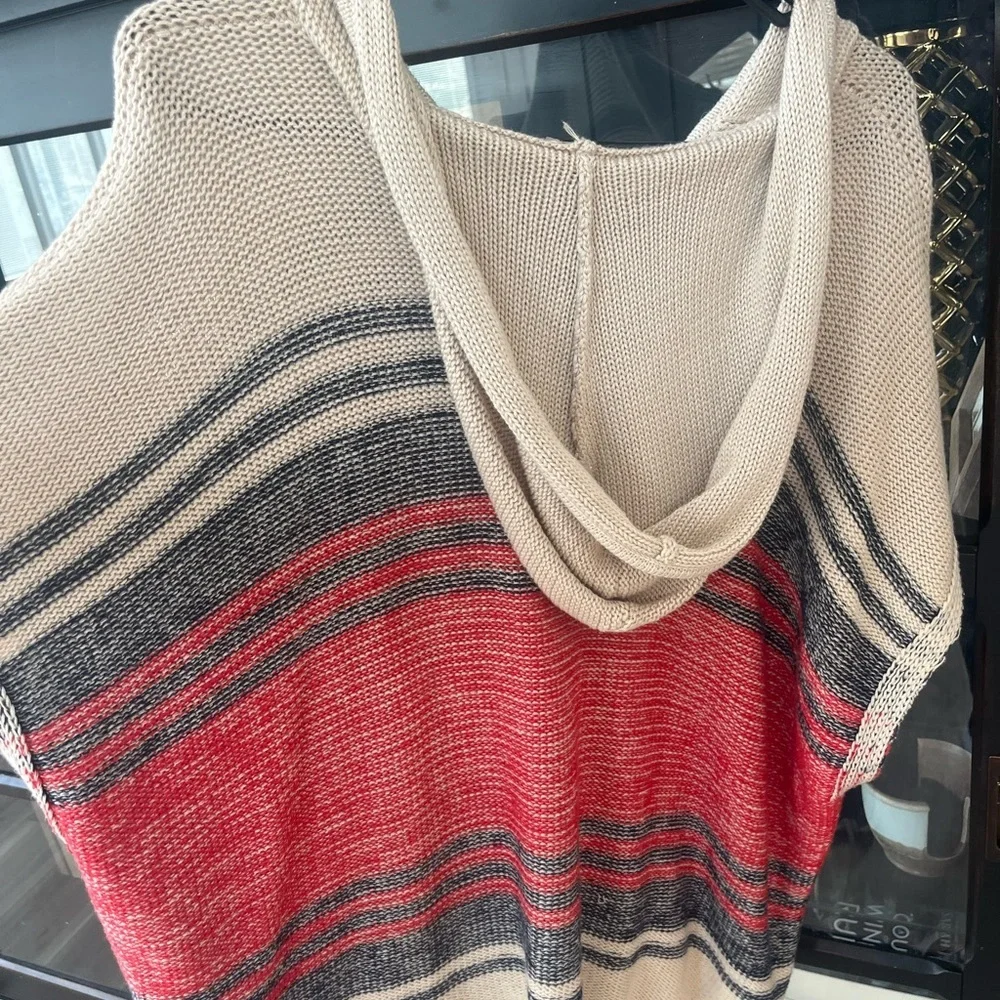 Paper Crane Sweater Poncho Hoodie. Striped Women’s Sz-M Preppy Travel